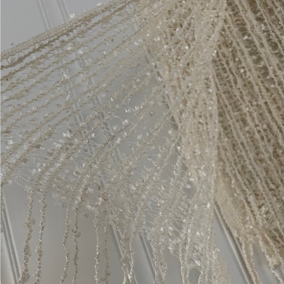 NEW Fishnet Fringe Shawl - Picture 5 of 7